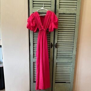 From “Junk Gypsy” Round Top, TX. V neck Pink Maxi Dress. Size: L “worn once”